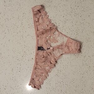 NWT Victoria's Secret Pink Thong
